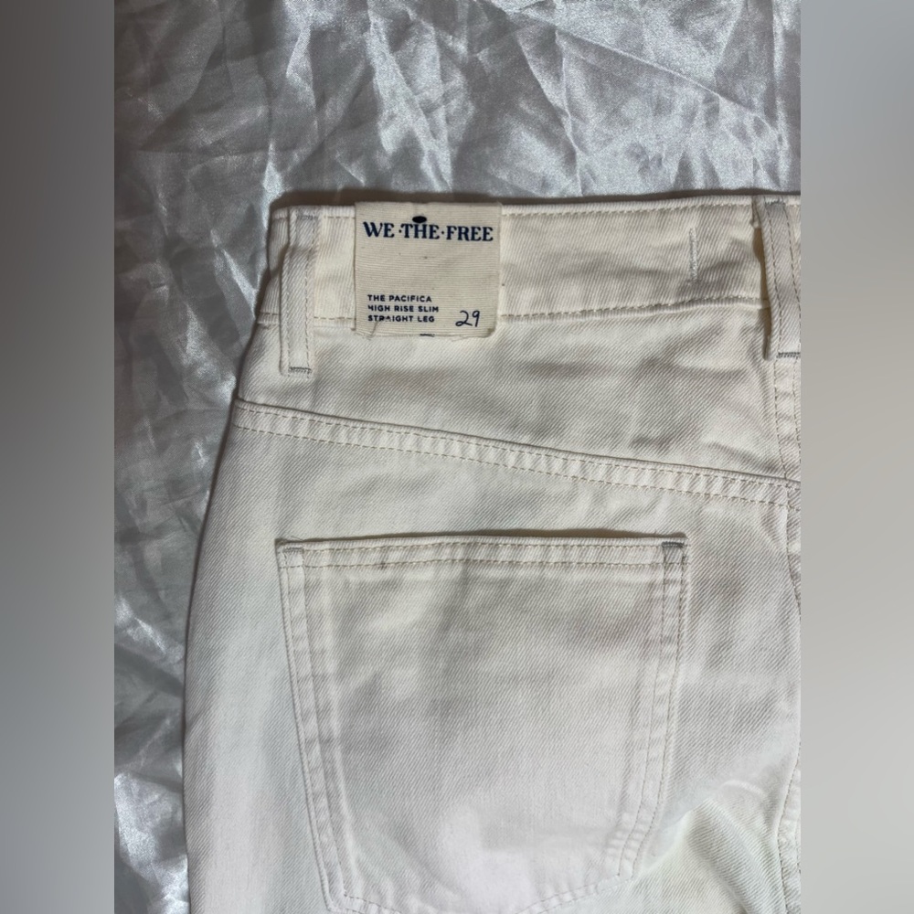Pacifica High Rise Straight Leg Jeans - Picture 5 of 5